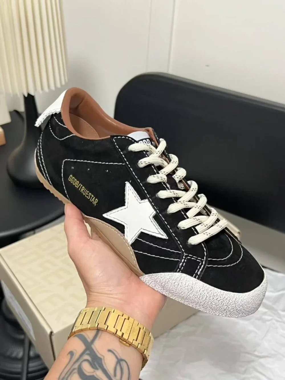 Golden Goose Black Suede Star-Detail Sneakers - Picture 5 of 9